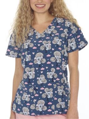 NWT Women’s Large Hearty Koala Scrubfinity PerformX Scrub Top